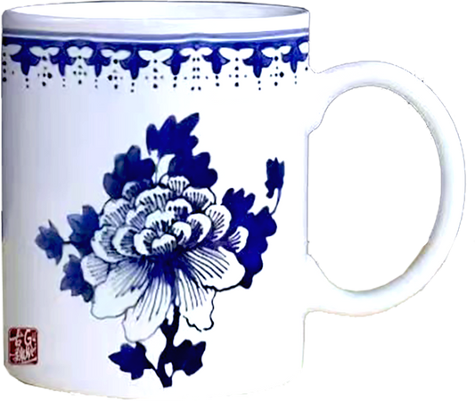 青花陶瓷馬克杯(牡丹) Blue and white ceramic mug (Peony)